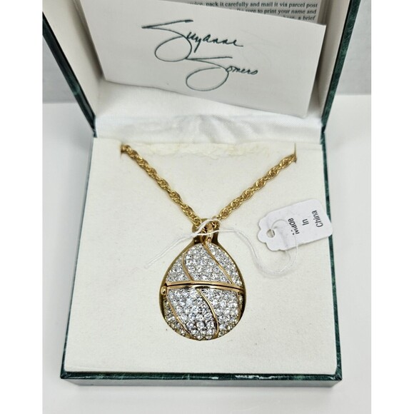 Suzanne Somers Pave Rhinestone Egg Gold-Tone Necklace Watch In Box - Picture 2 of 8